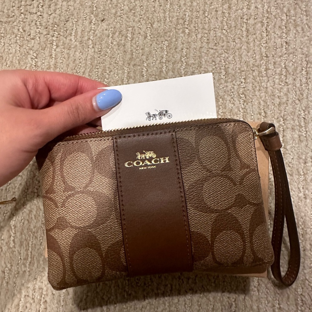 Coach Wristlet Brand New